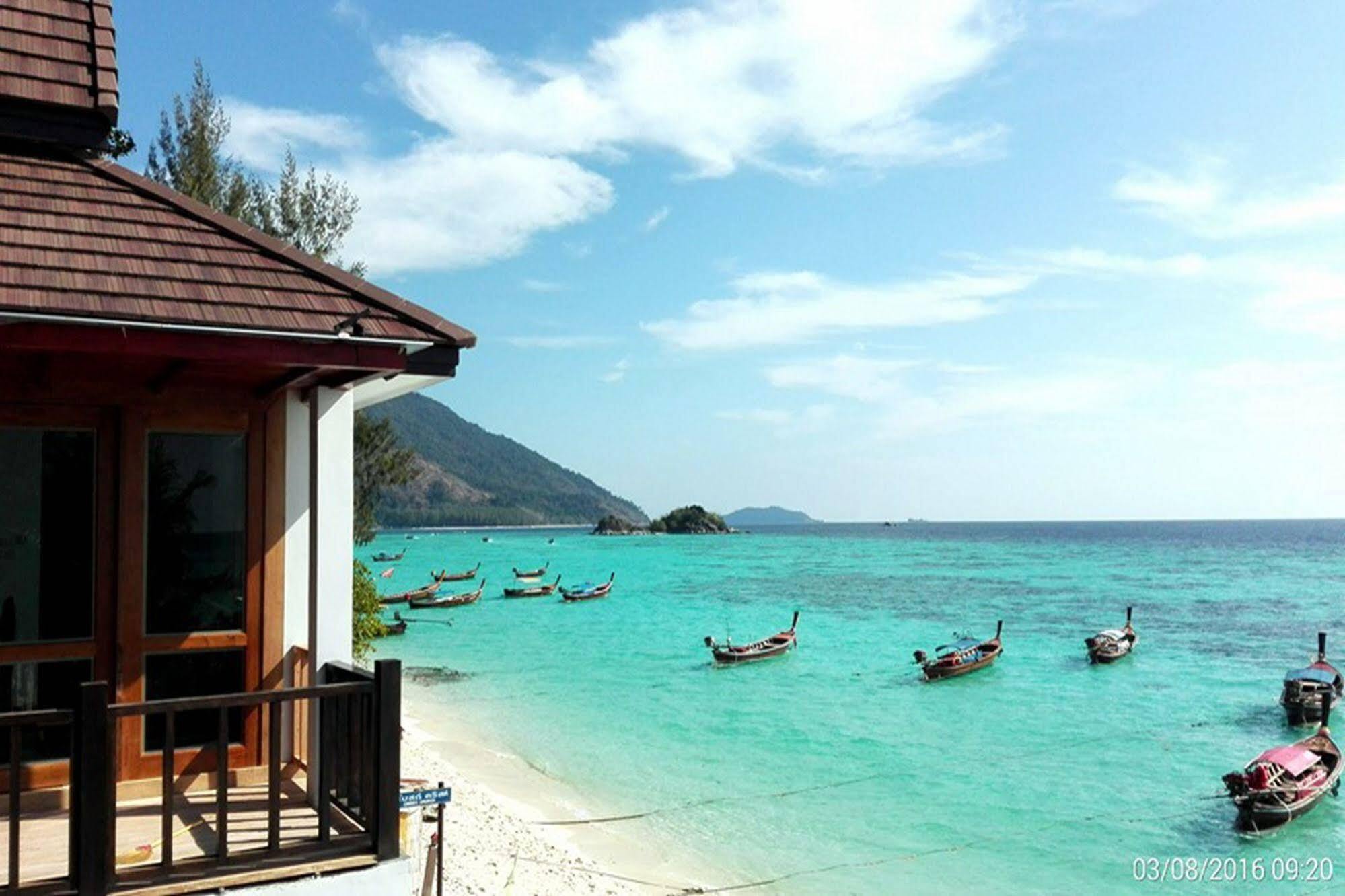 カバナ リペ ビーチ リゾート リペ島 エクステリア 写真
